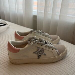 White Sneakers with Glitter Star and Pink Heel